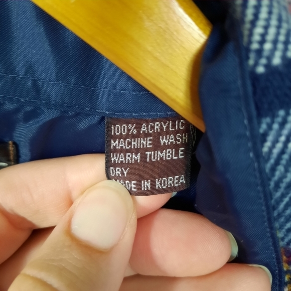 Vintage Sears SportsWear blue maroon plaid flannel button down shirt - Picture 12 of 12